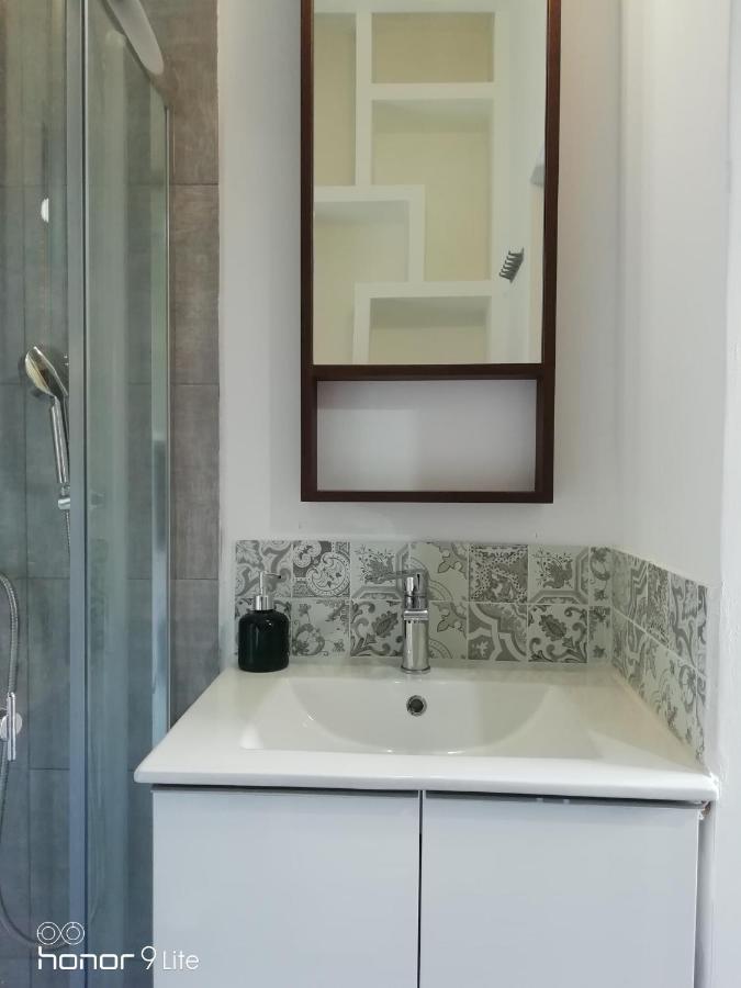 Myron Apartments Athén Kültér fotó