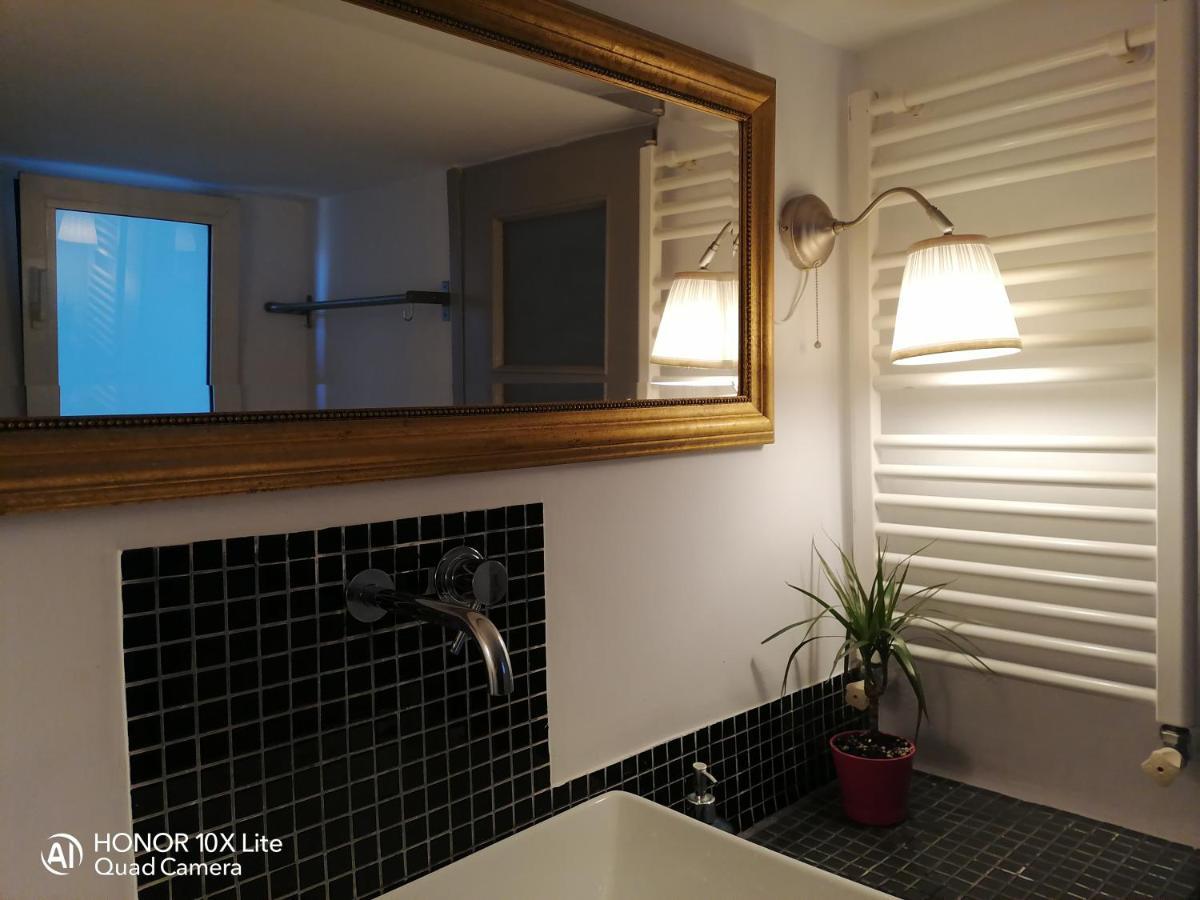 Myron Apartments Athén Kültér fotó